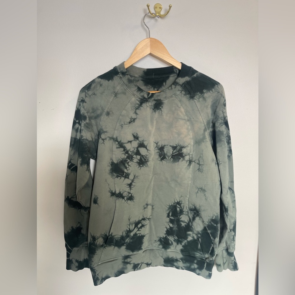 Lululemon Pullover - image 1